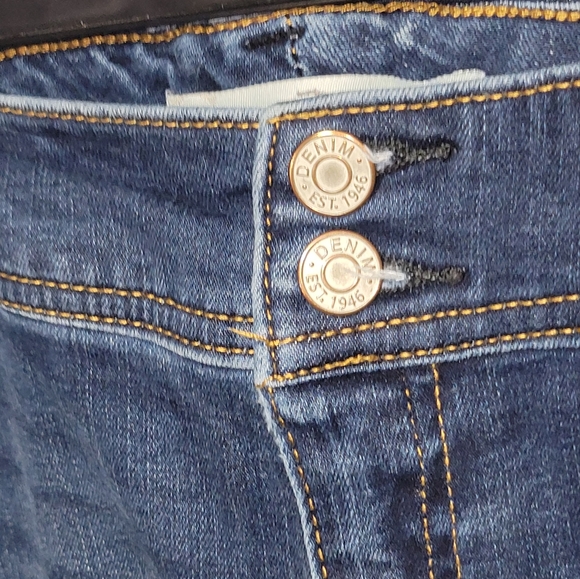 Women's Est 1946 Denim Blue Size 16W Jeans - Picture 5 of 10